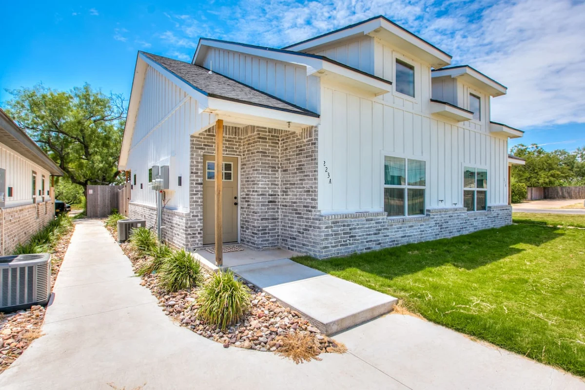 Home in San Angelo property photo 2