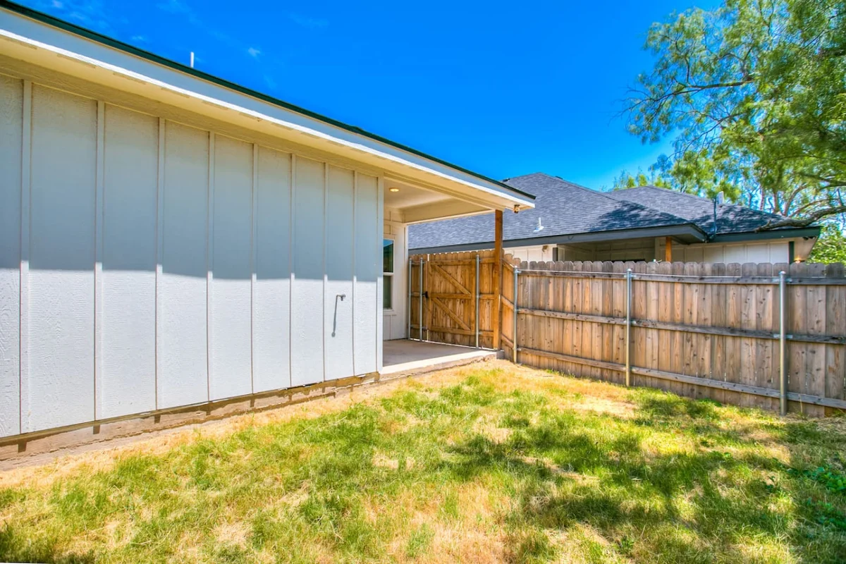 Home in San Angelo property photo 3