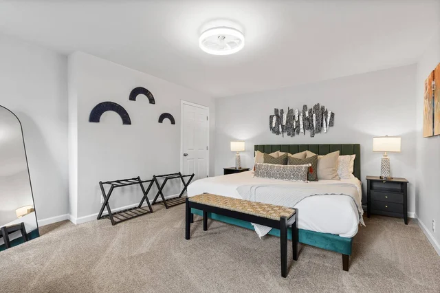 BEDROOM image 1