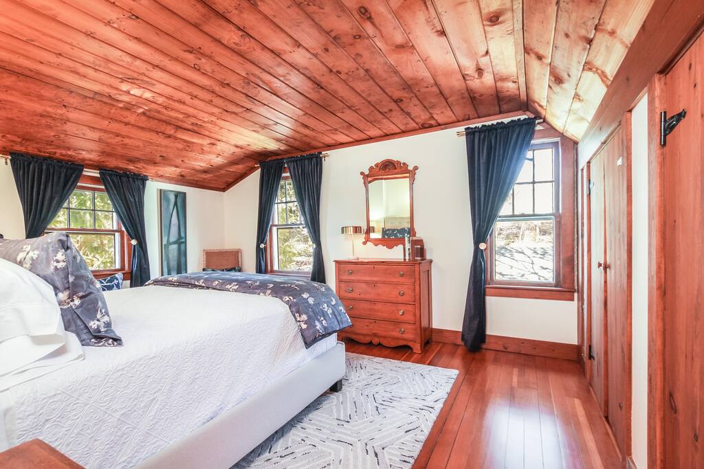 Home in Groton property photo 4