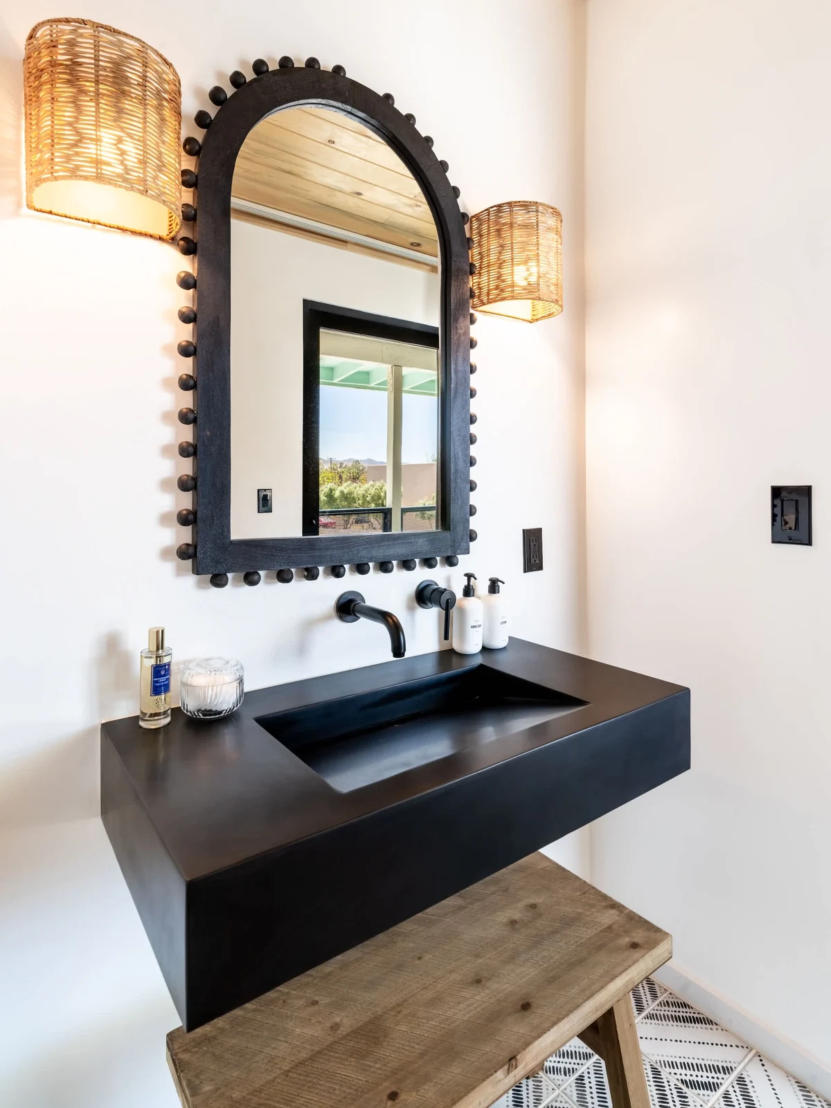 R5 – Balcony Suite #33