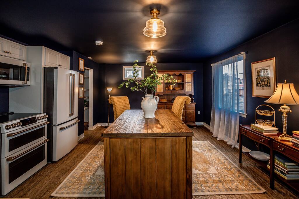 Lancaster property photo 2