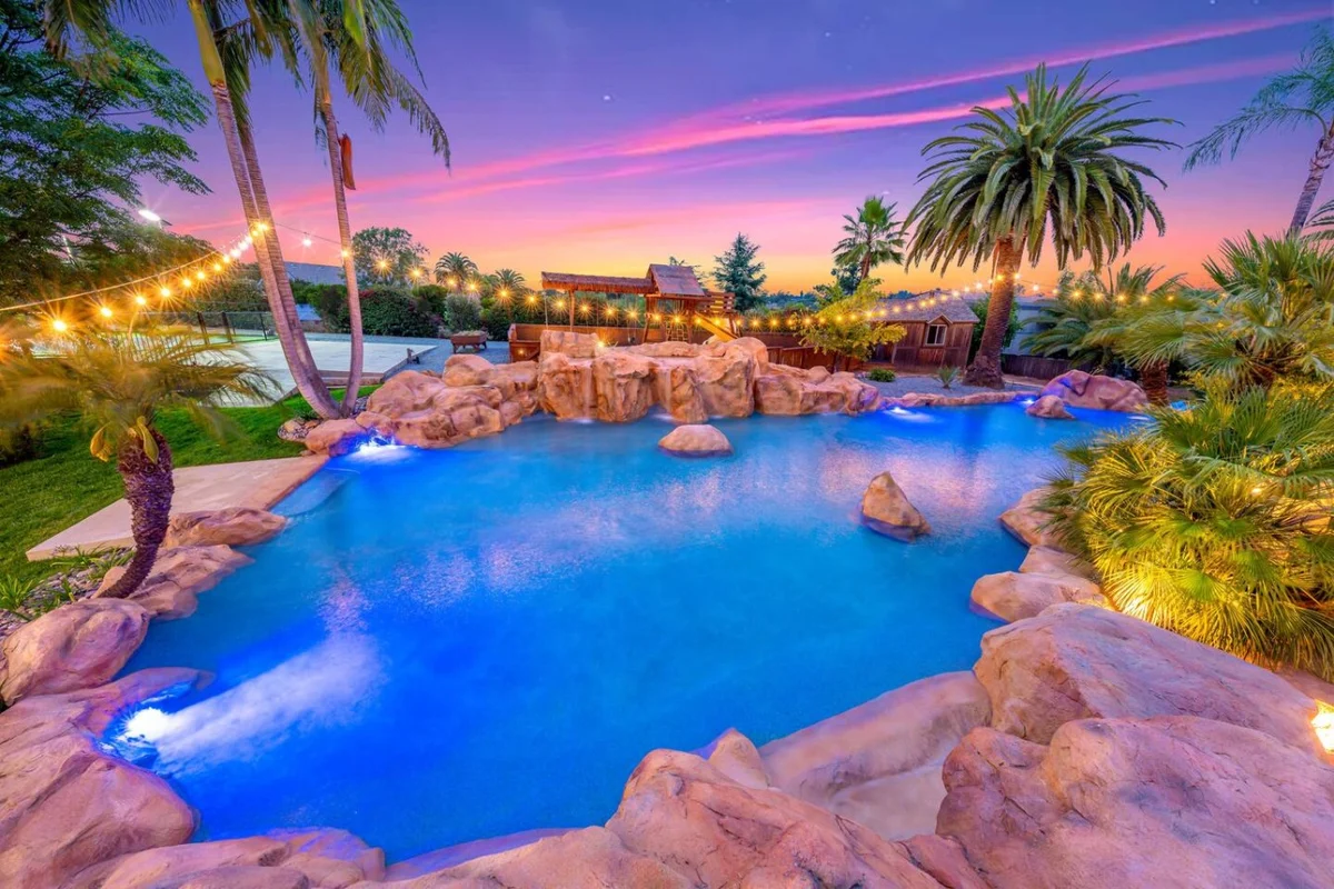 Paradise Hills | Grand Private Lazy River Estate #645