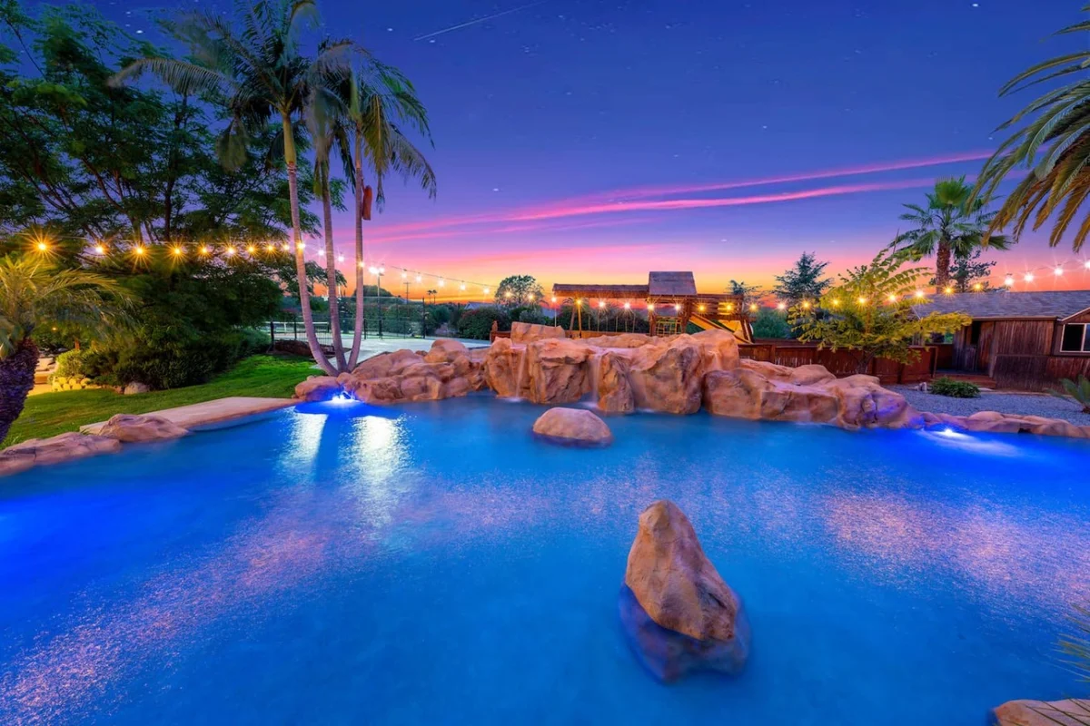 Paradise Hills | Grand Private Lazy River Estate #616