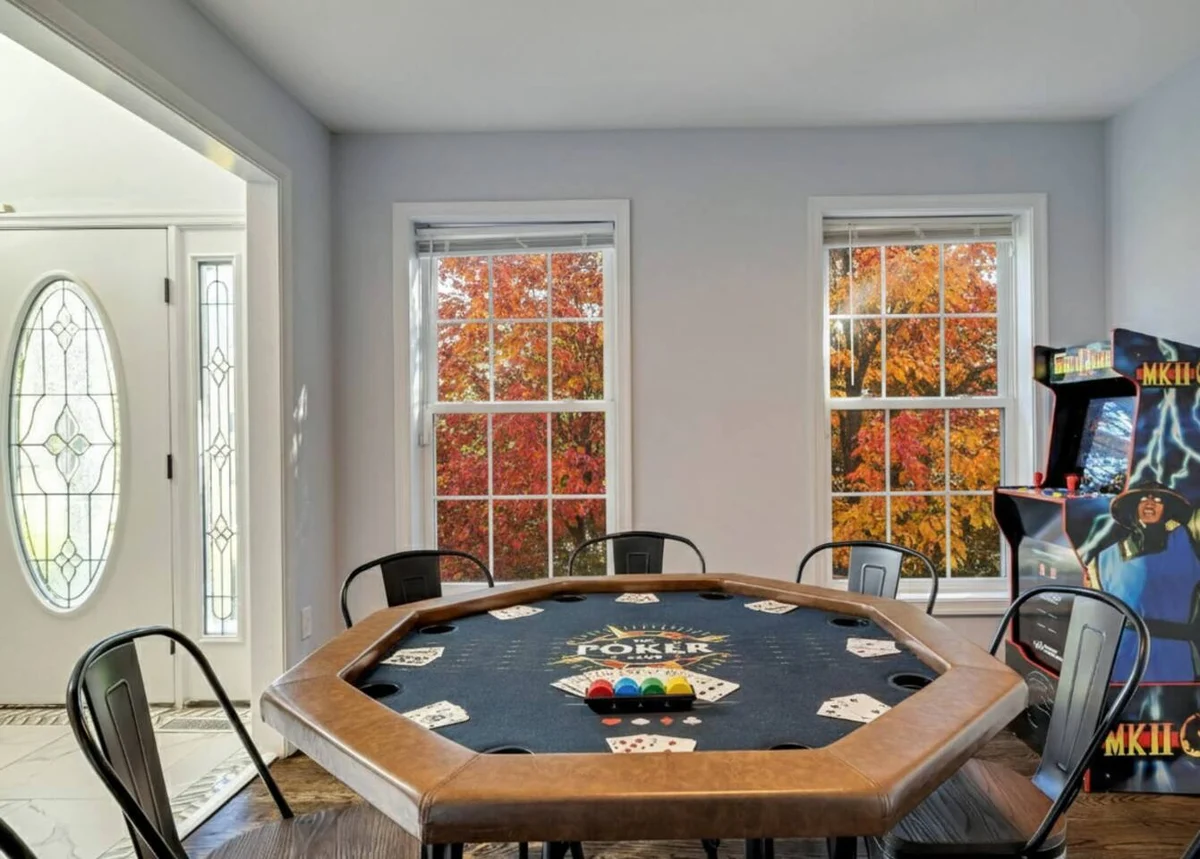 Home in Tobyhanna property photo 2