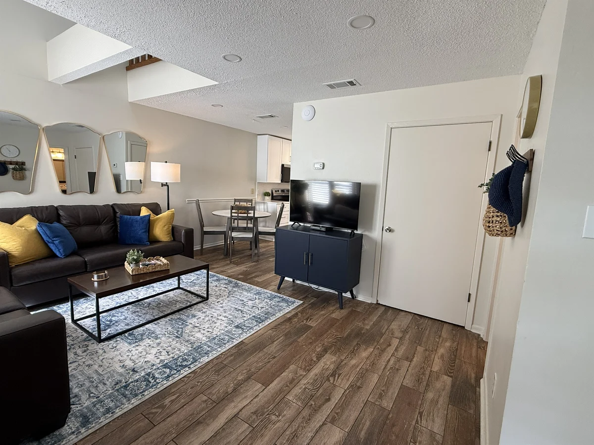 Condo in Gulf Shores property photo 5