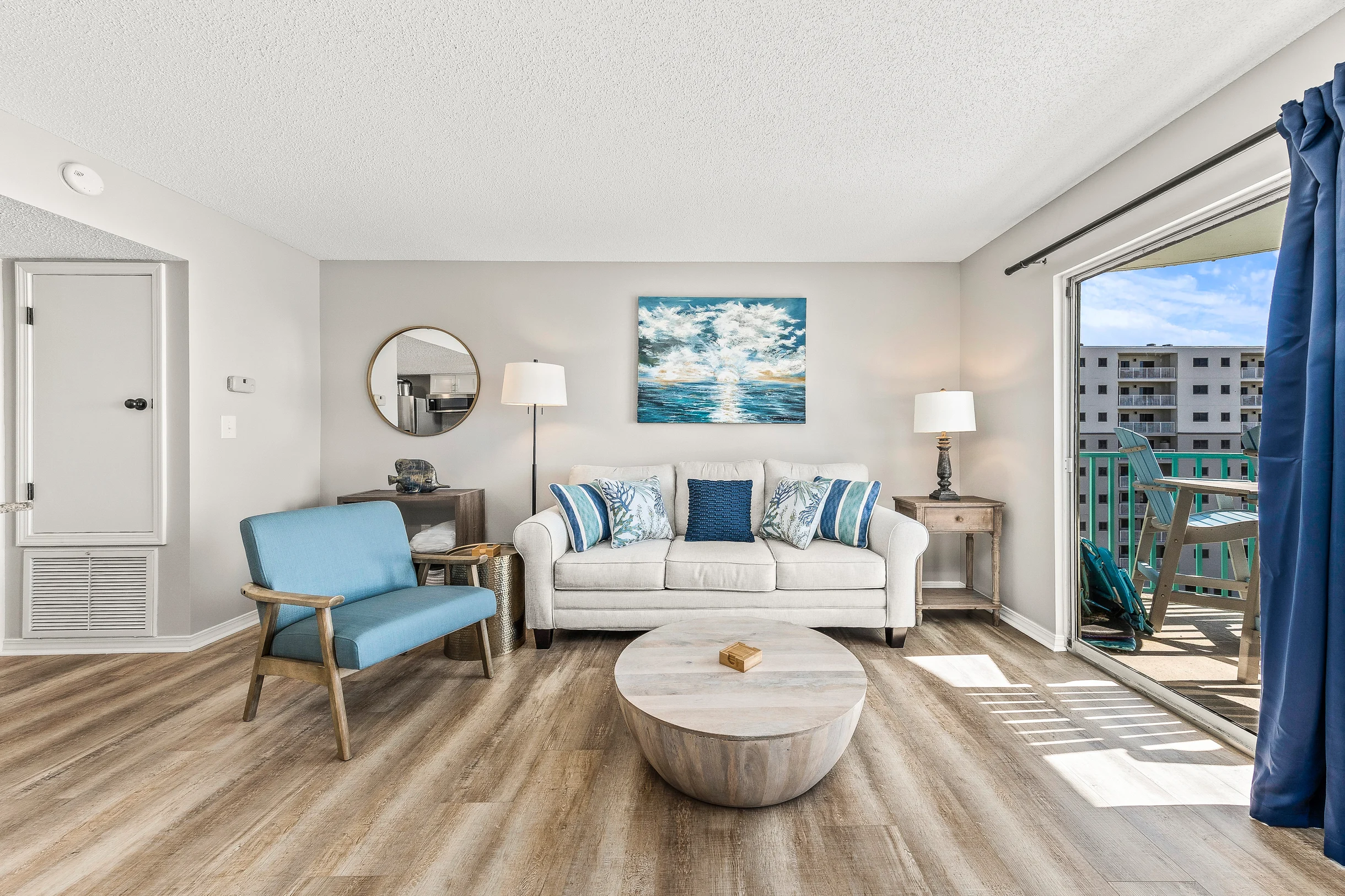 Condo in Gulf Shores property photo 3