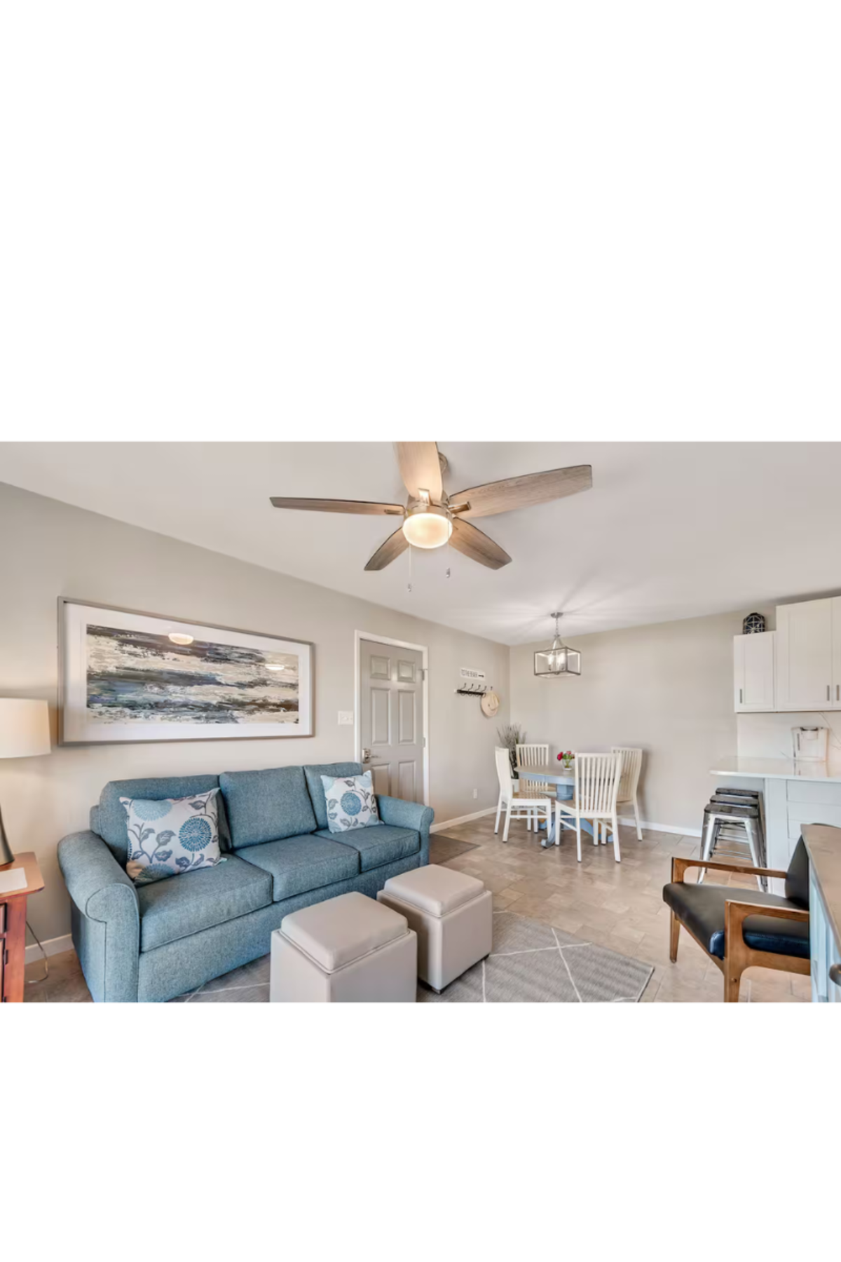 Condo in Gulf Shores property photo 2