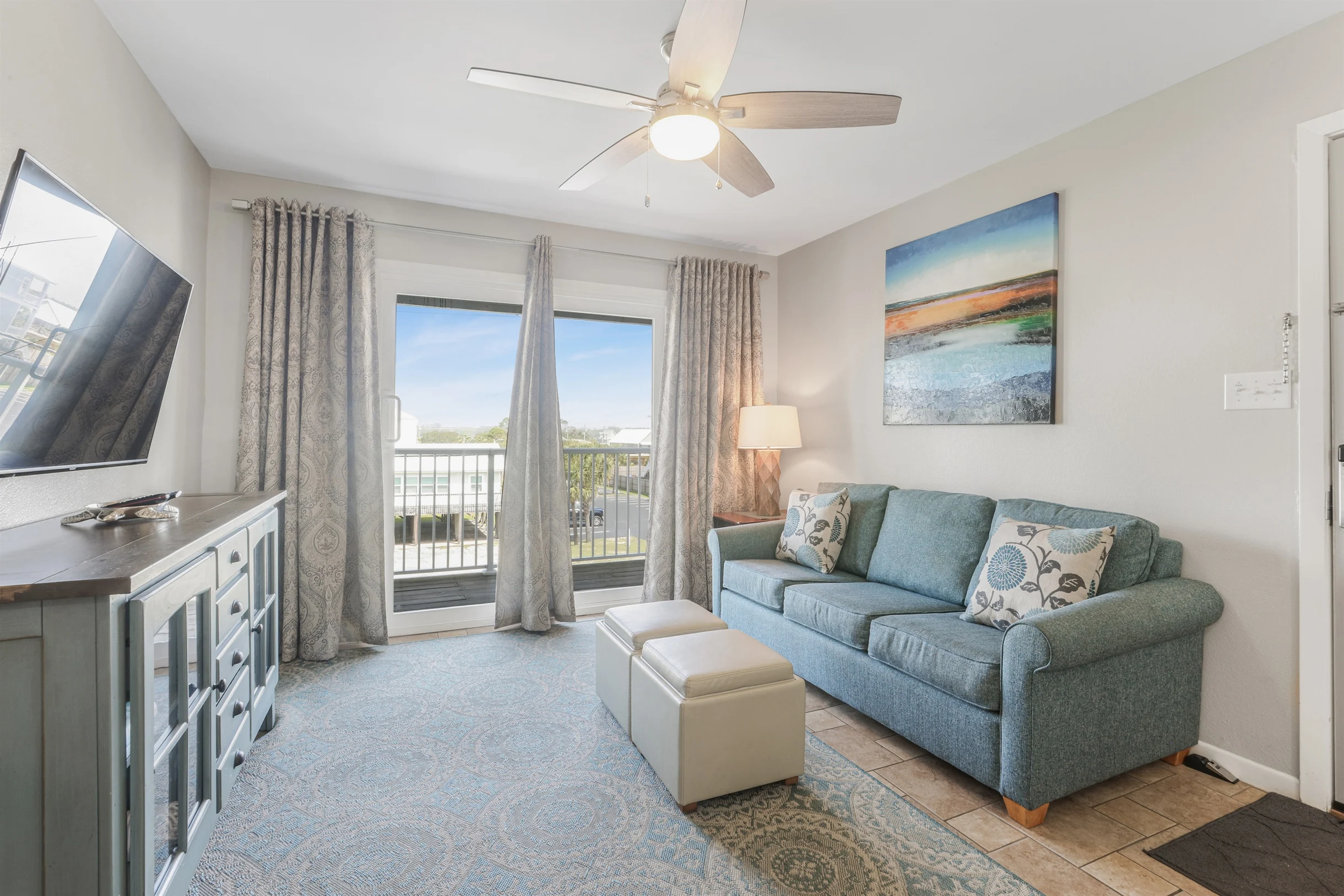 Condo in Gulf Shores property photo 1
