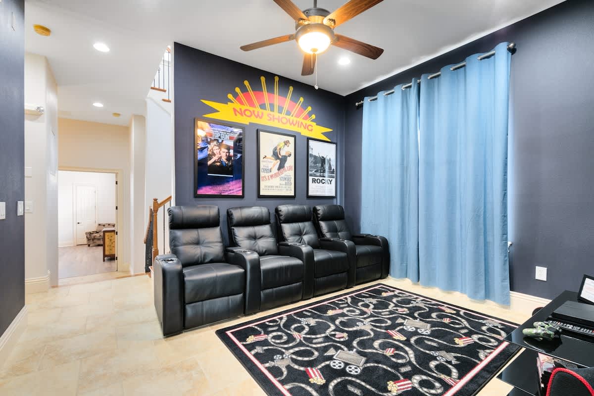 Home in Reunion property photo 5