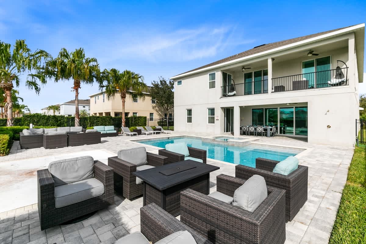 Home in Kissimmee property photo 3