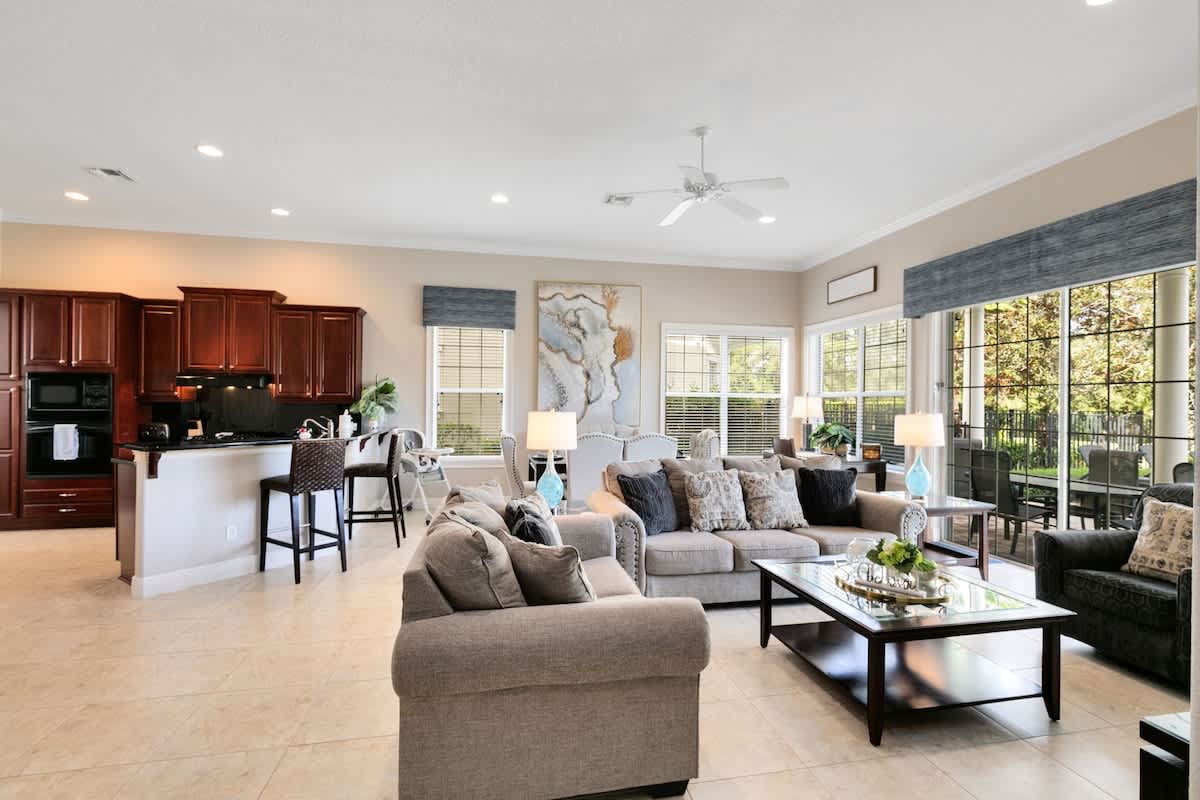 Home in Kissimmee property photo 2