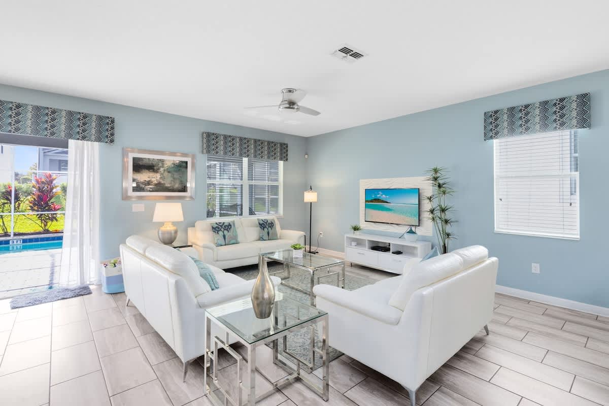 Home in Four Corners property photo 2