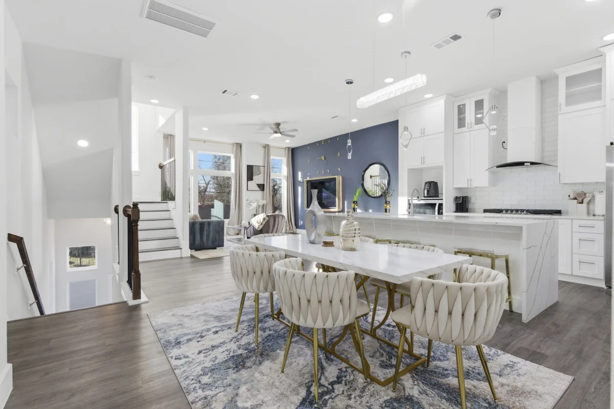 Luxury 3BR w/ Patio + Garage, Near NRG, Med Center #72