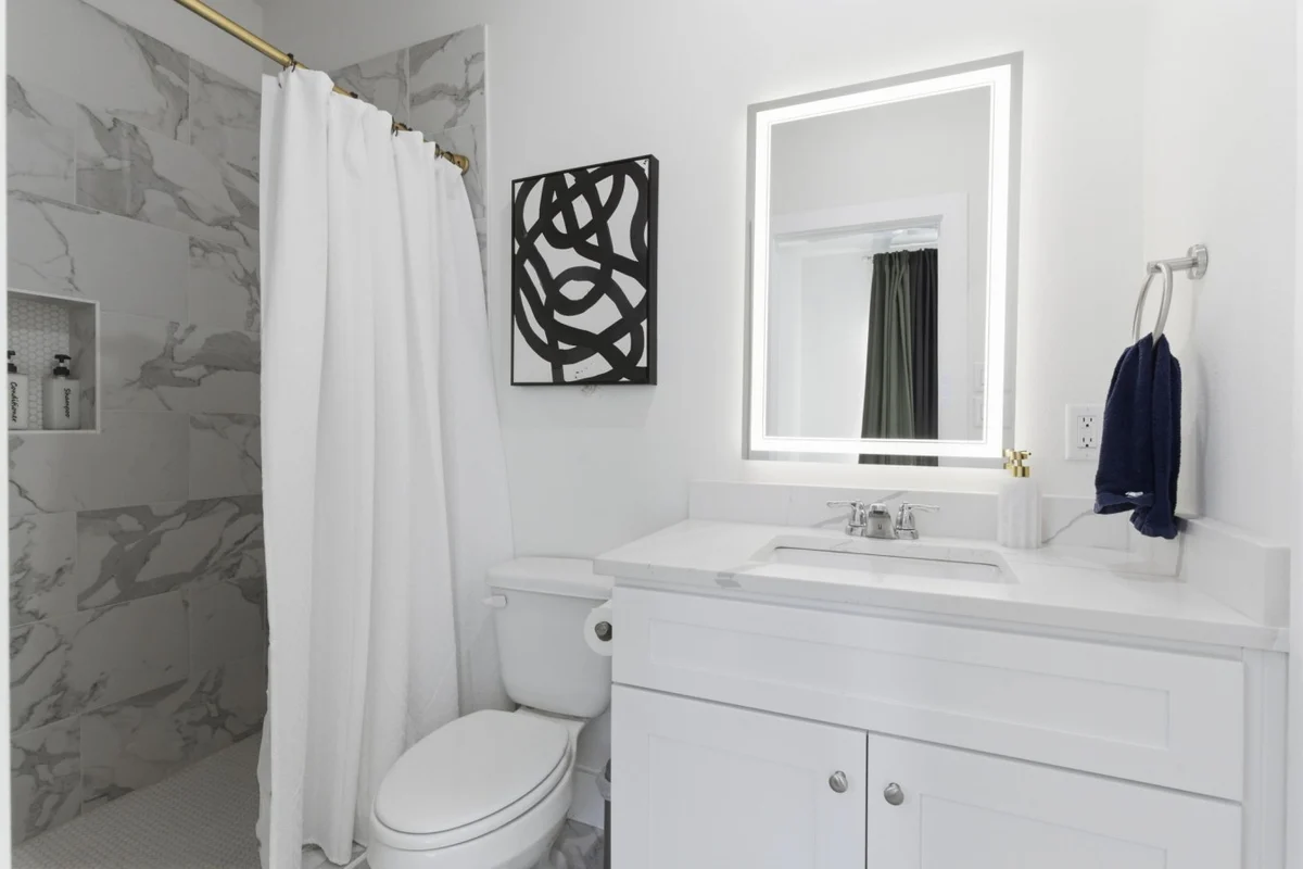Luxury 3BR w/ Patio + Garage, Near NRG, Med Center #91