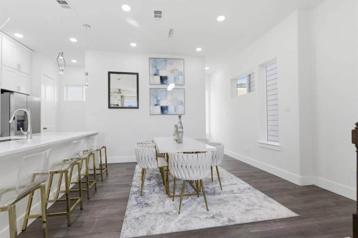 Luxury 3BR w/ Patio + Garage, Near NRG, Med Center #77