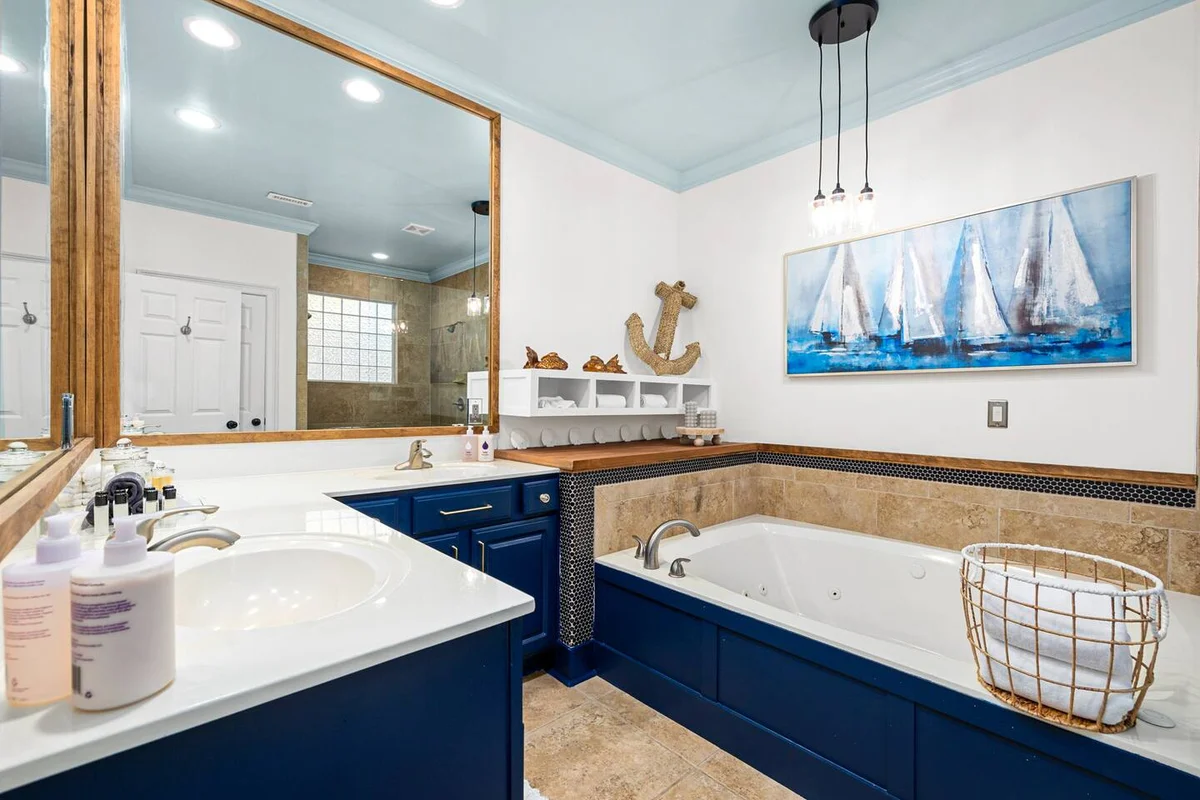 Pura Vida Villa Luxe Coastal Retreat + Heated Pool #69