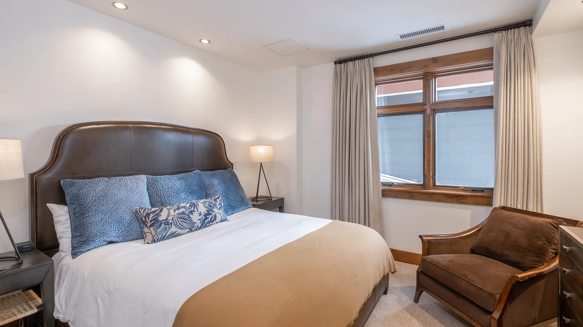 Bedroom 1, Main Level image 1