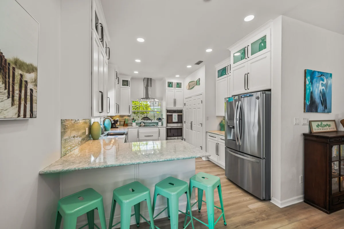 A Charming Beach Cottage on Elm #22