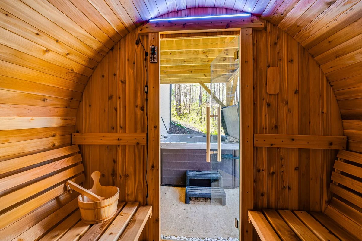 Wooded Oasis, HotTub, Sauna, GameRoom, 15min 2 AVL #7
