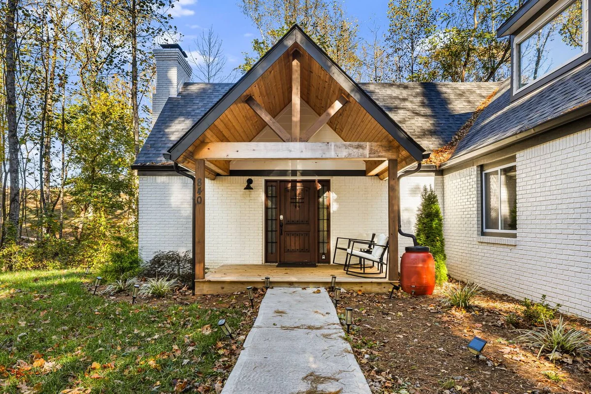 Wooded Oasis, HotTub, Sauna, GameRoom, 15min 2 AVL #110