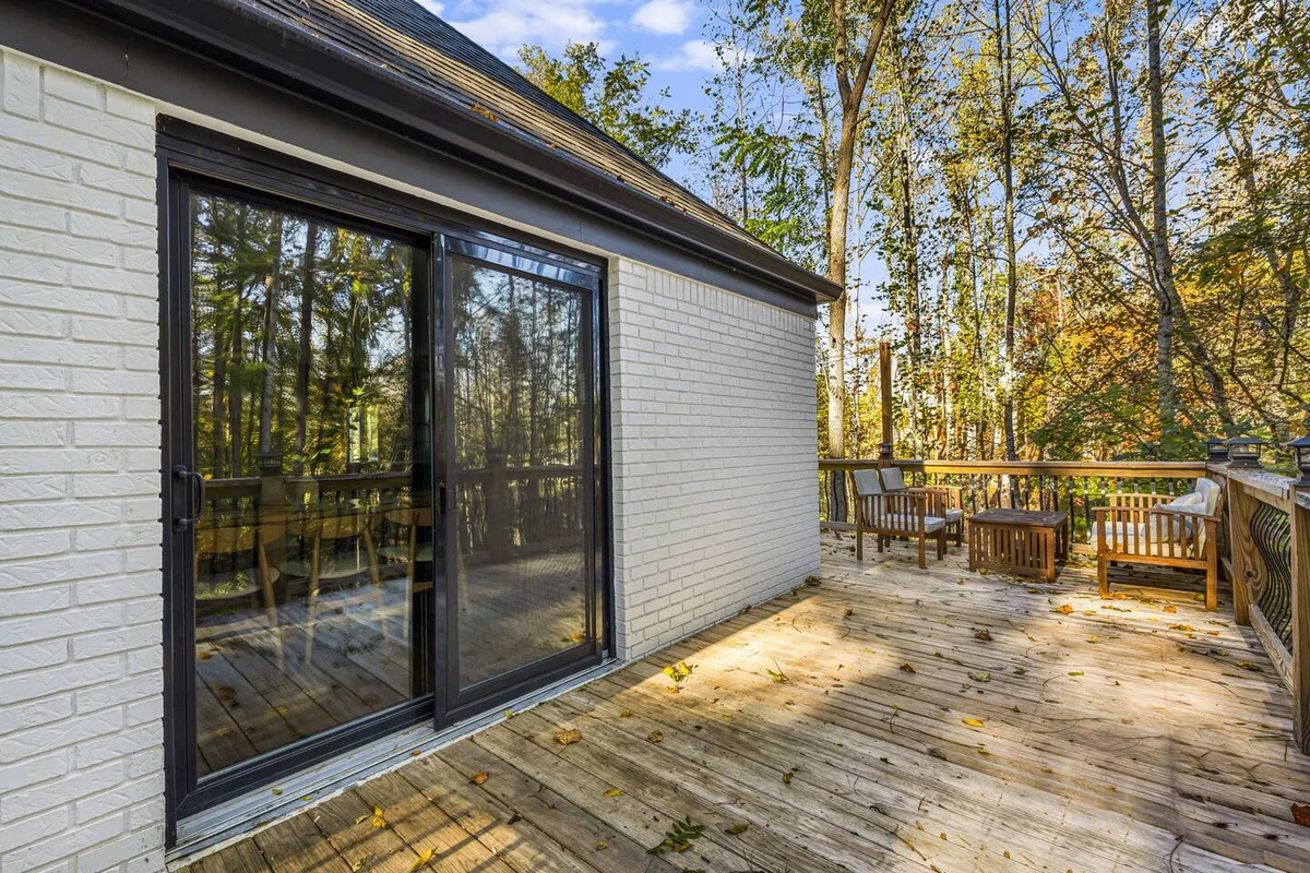Wooded Oasis, HotTub, Sauna, GameRoom, 15min 2 AVL #190