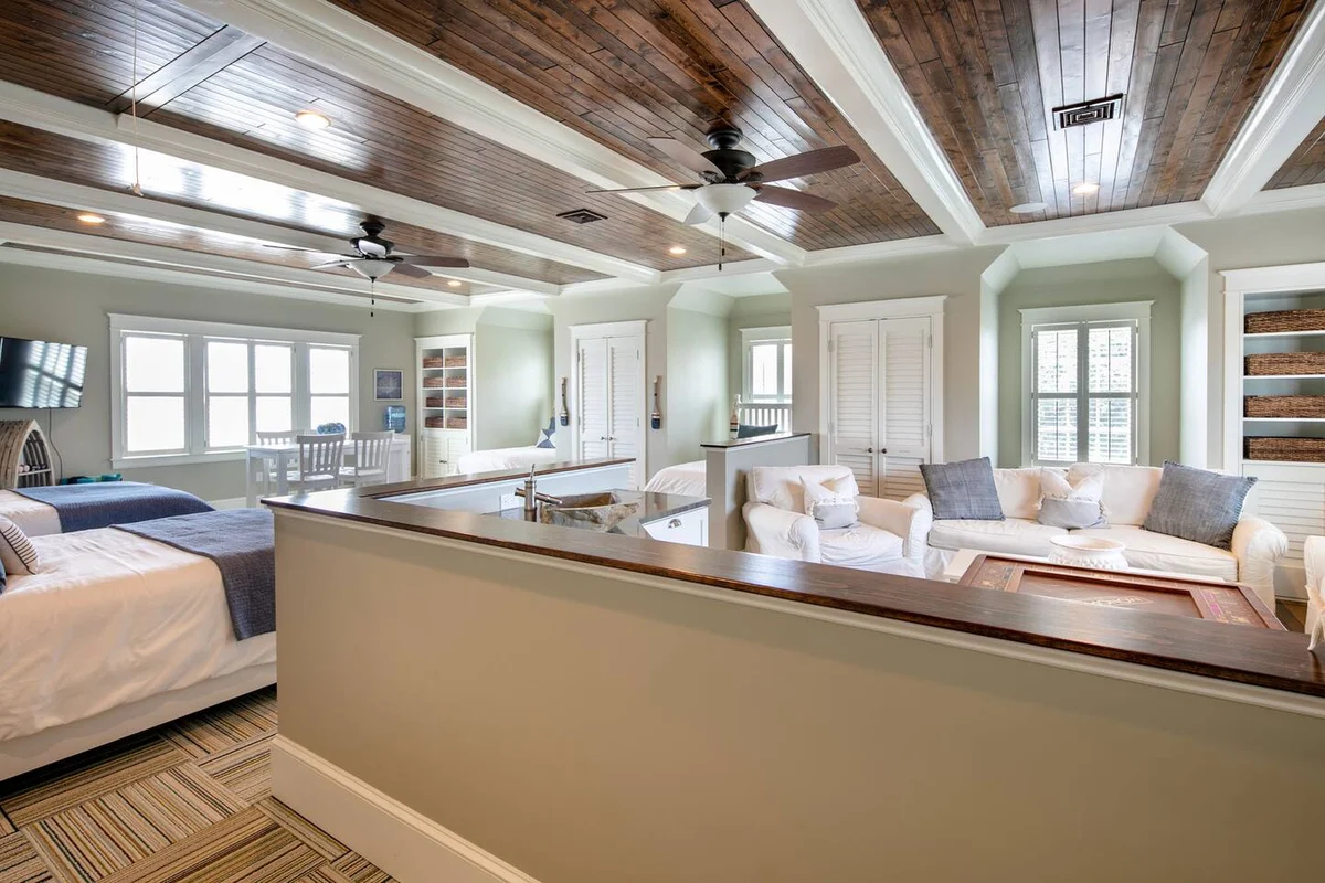 The Beachfront Estate, 360 Ocean Views, 5700 sqft #100