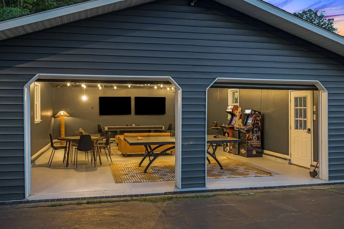 Sauna & Hot Tub Chalet with Game Room, 6BR #3