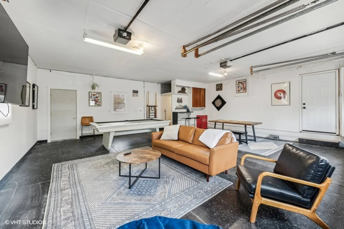 Blocks to Town, Game Room, Firepit, Huge Backyard #40