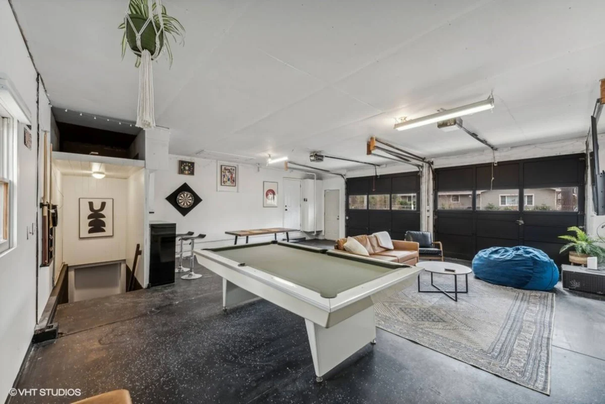 Blocks to Town, Game Room, Firepit, Huge Backyard #62