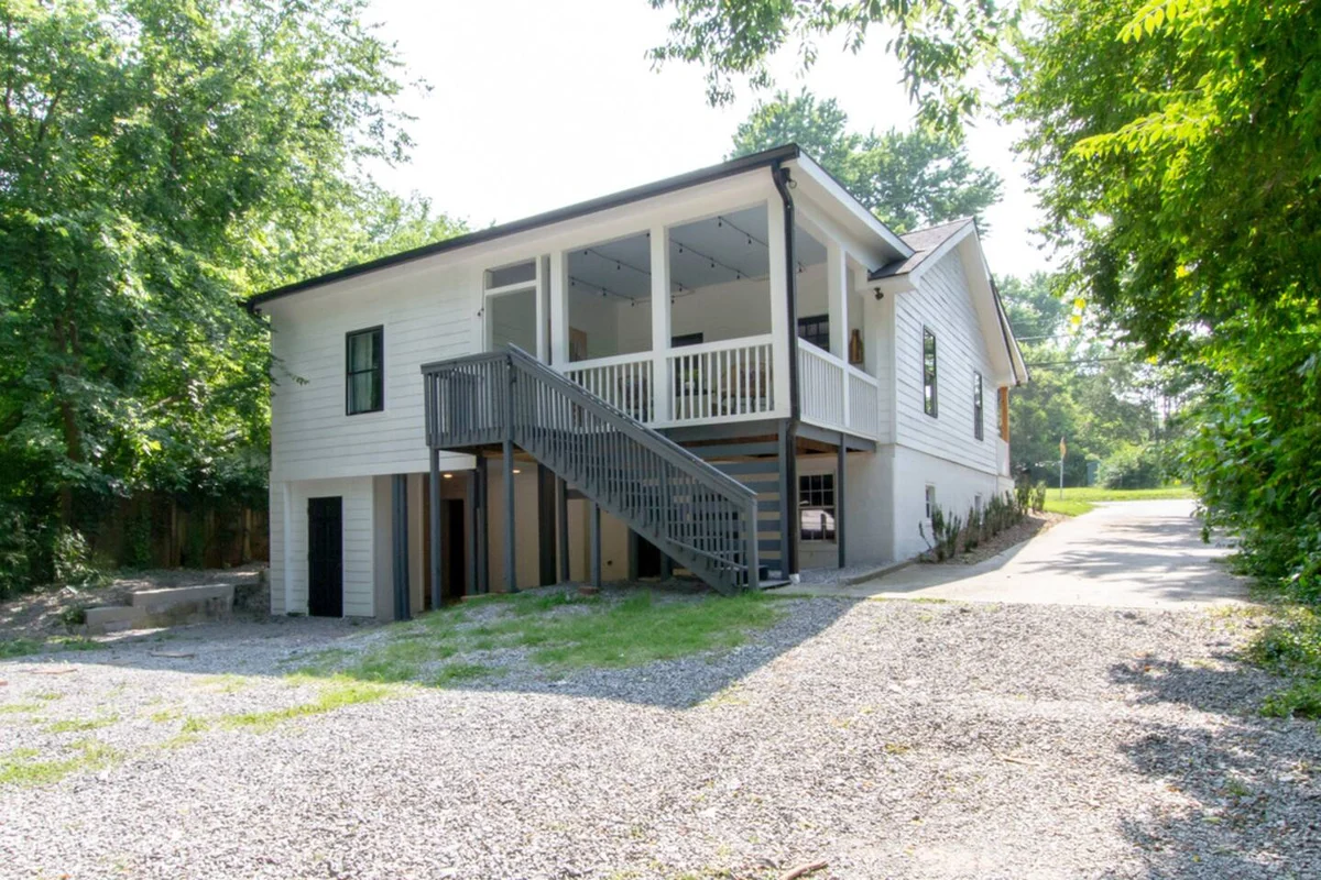 NashOasis 10 Min to DT, Gameroom, Huge Yard #21