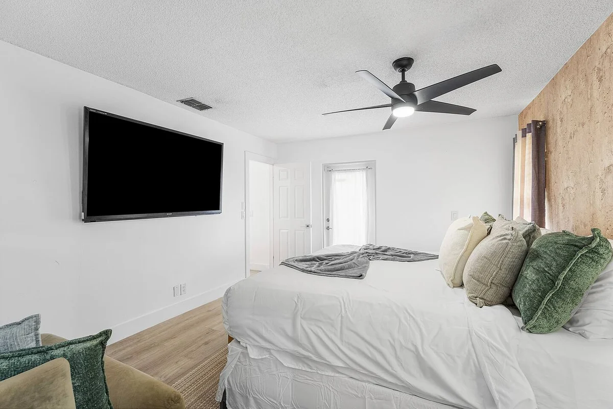 6BR West Palm Oasis • Heated Pool & Mini Golf #30