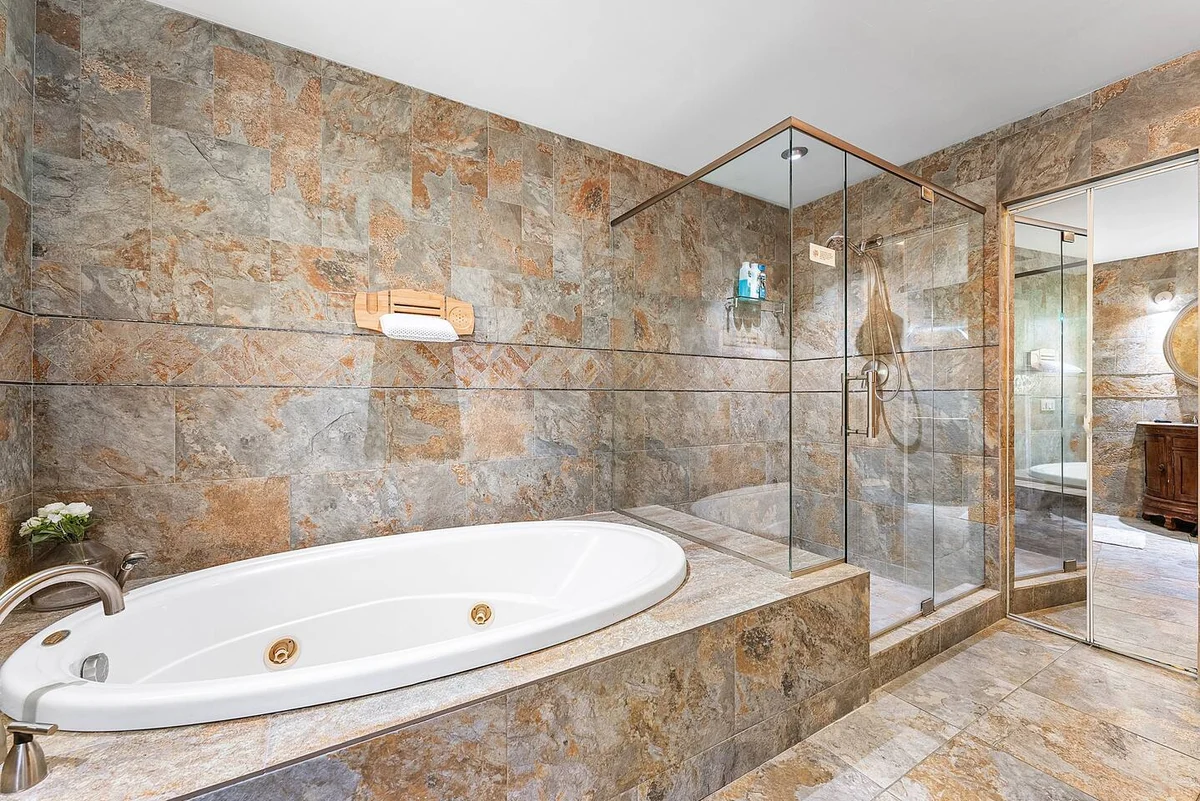 6BR West Palm Oasis • Heated Pool & Mini Golf #33