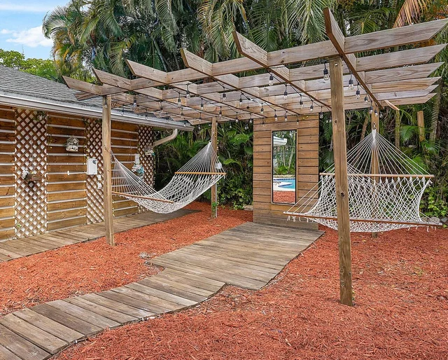 6BR West Palm Oasis • Heated Pool & Mini Golf #100