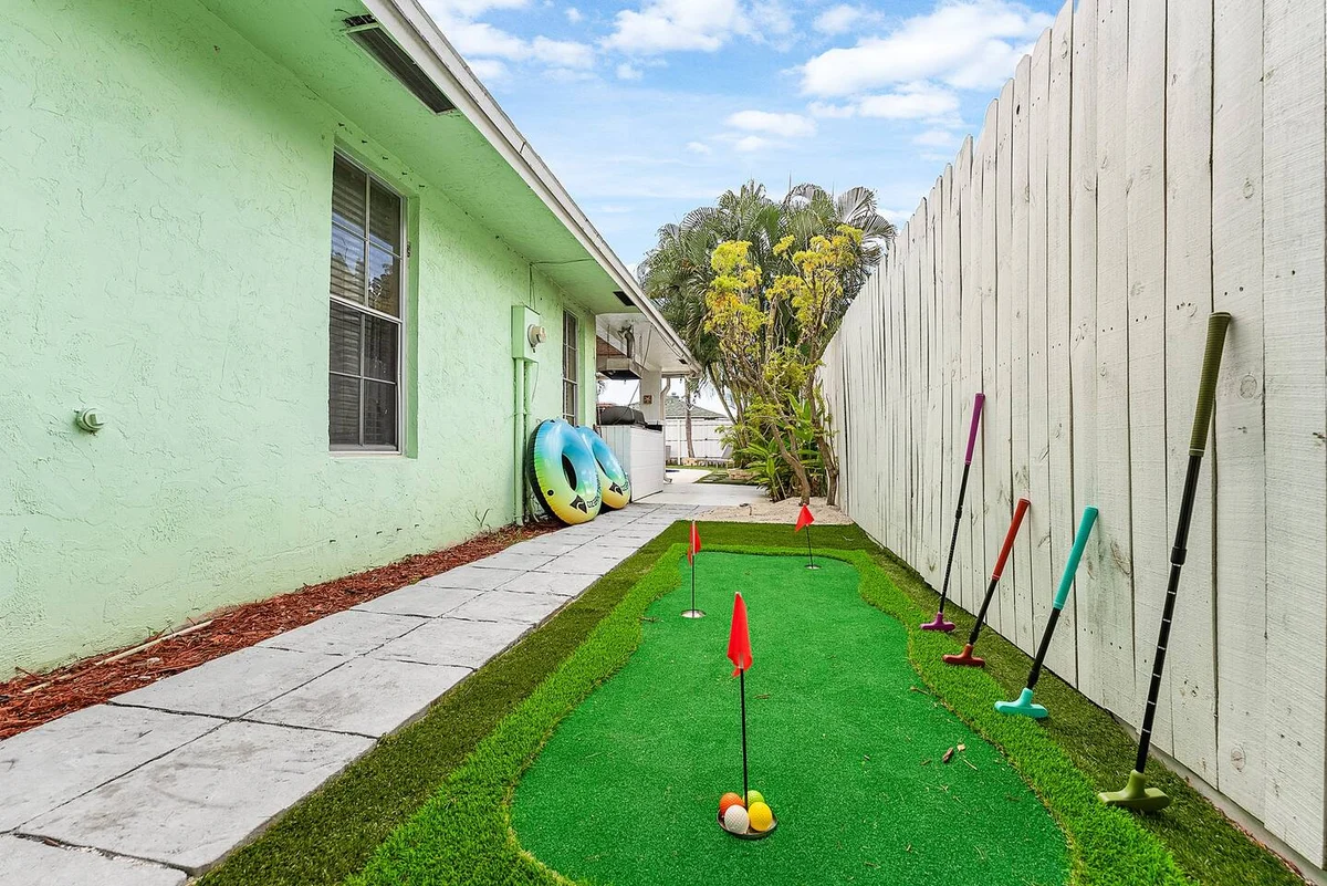 6BR West Palm Oasis • Heated Pool & Mini Golf #61