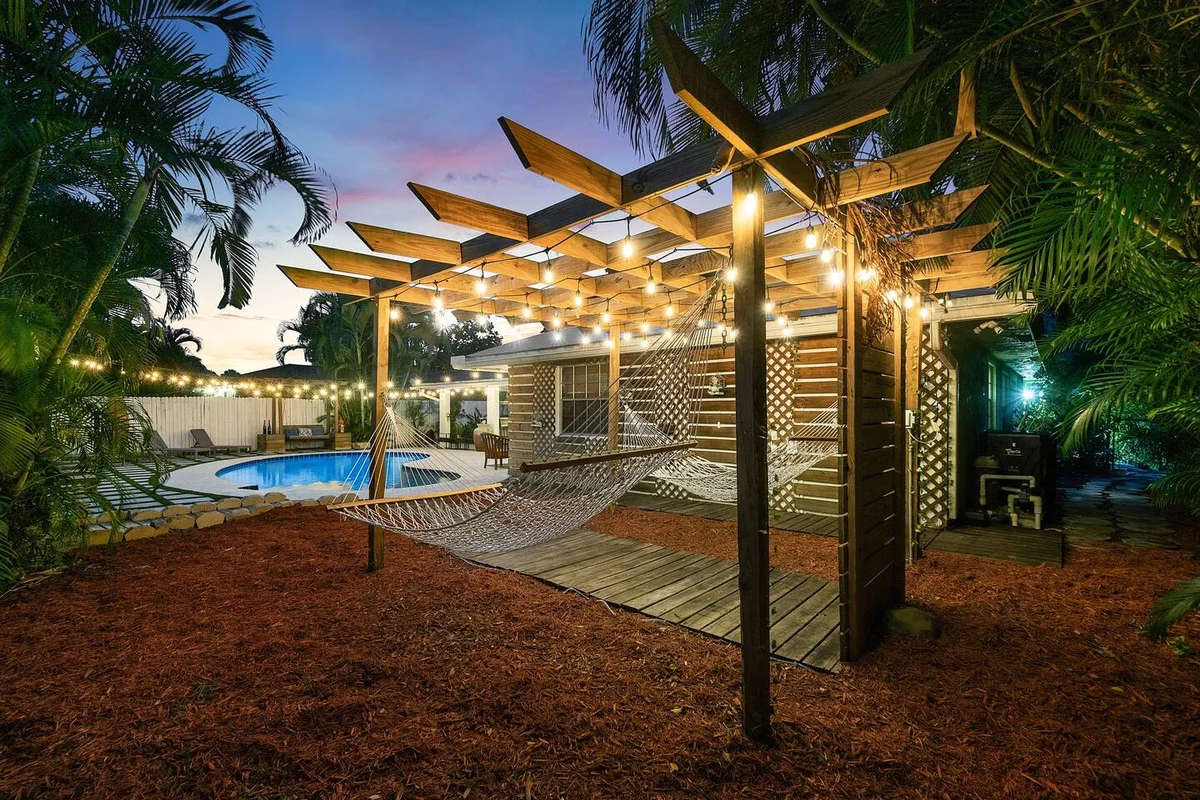 6BR West Palm Oasis • Heated Pool & Mini Golf #98