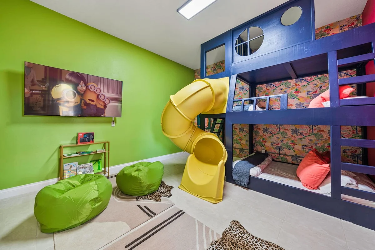 Sleeps21 7BR Beach Estate: Pool, Slide, Golf Sim #45
