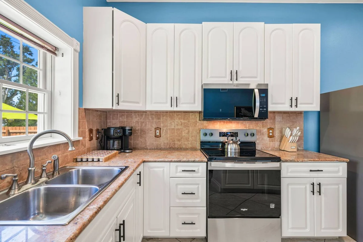 Sleeps21 7BR Beach Estate: Pool, Slide, Golf Sim #50
