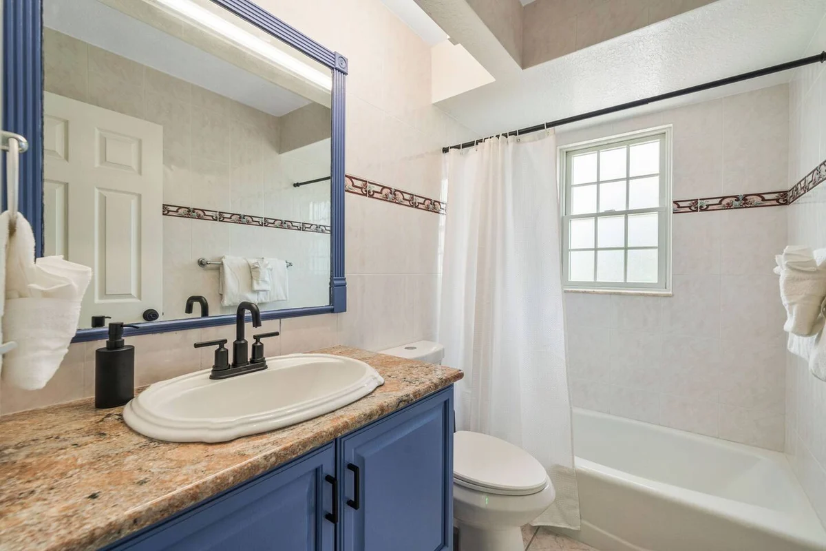 Sleeps21 7BR Beach Estate: Pool, Slide, Golf Sim #65