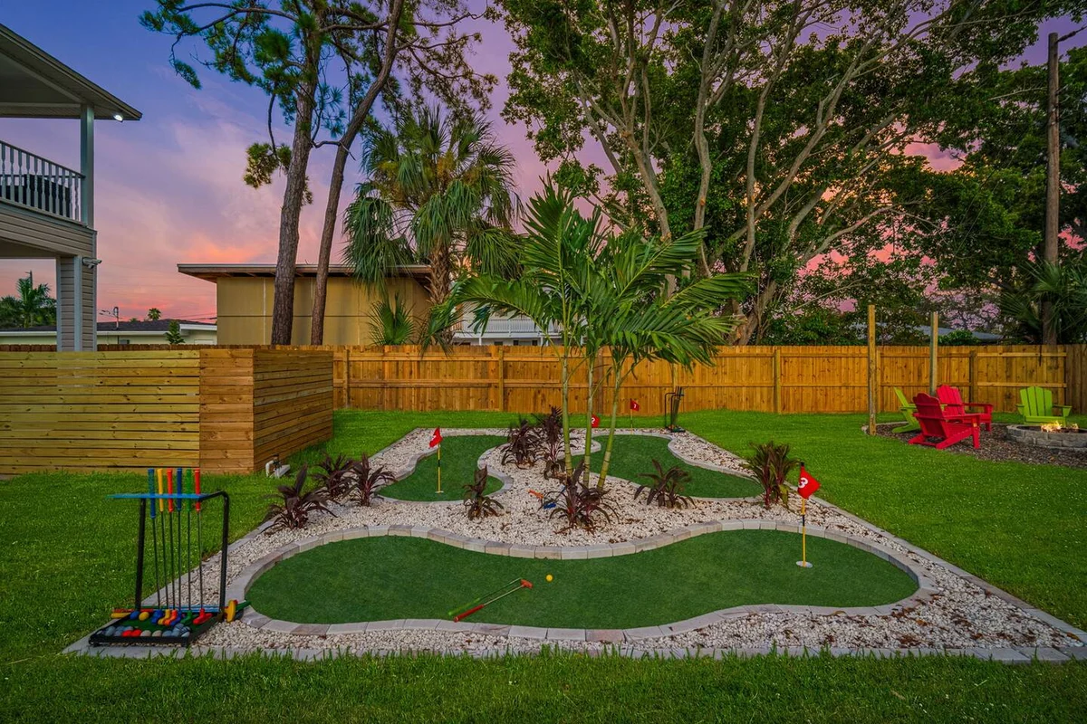 Sleeps21 7BR Beach Estate: Pool, Slide, Golf Sim #107