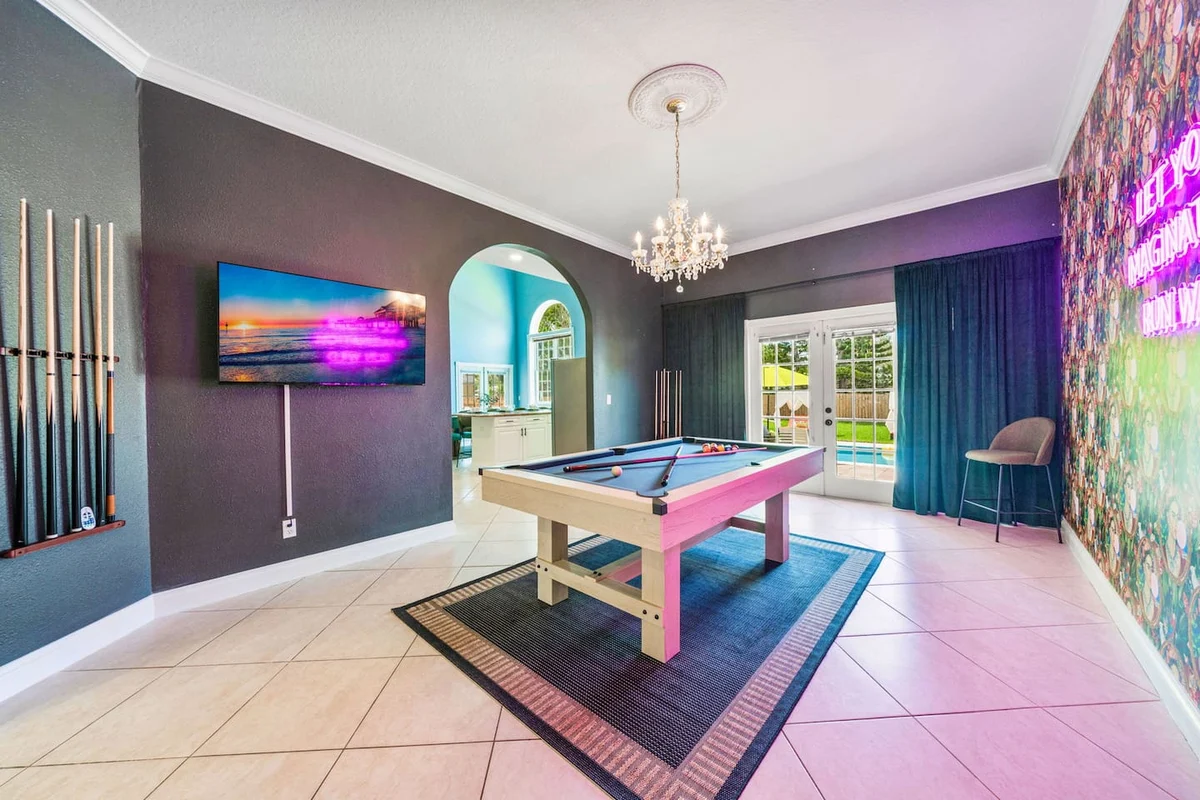 Sleeps21 7BR Beach Estate: Pool, Slide, Golf Sim #181