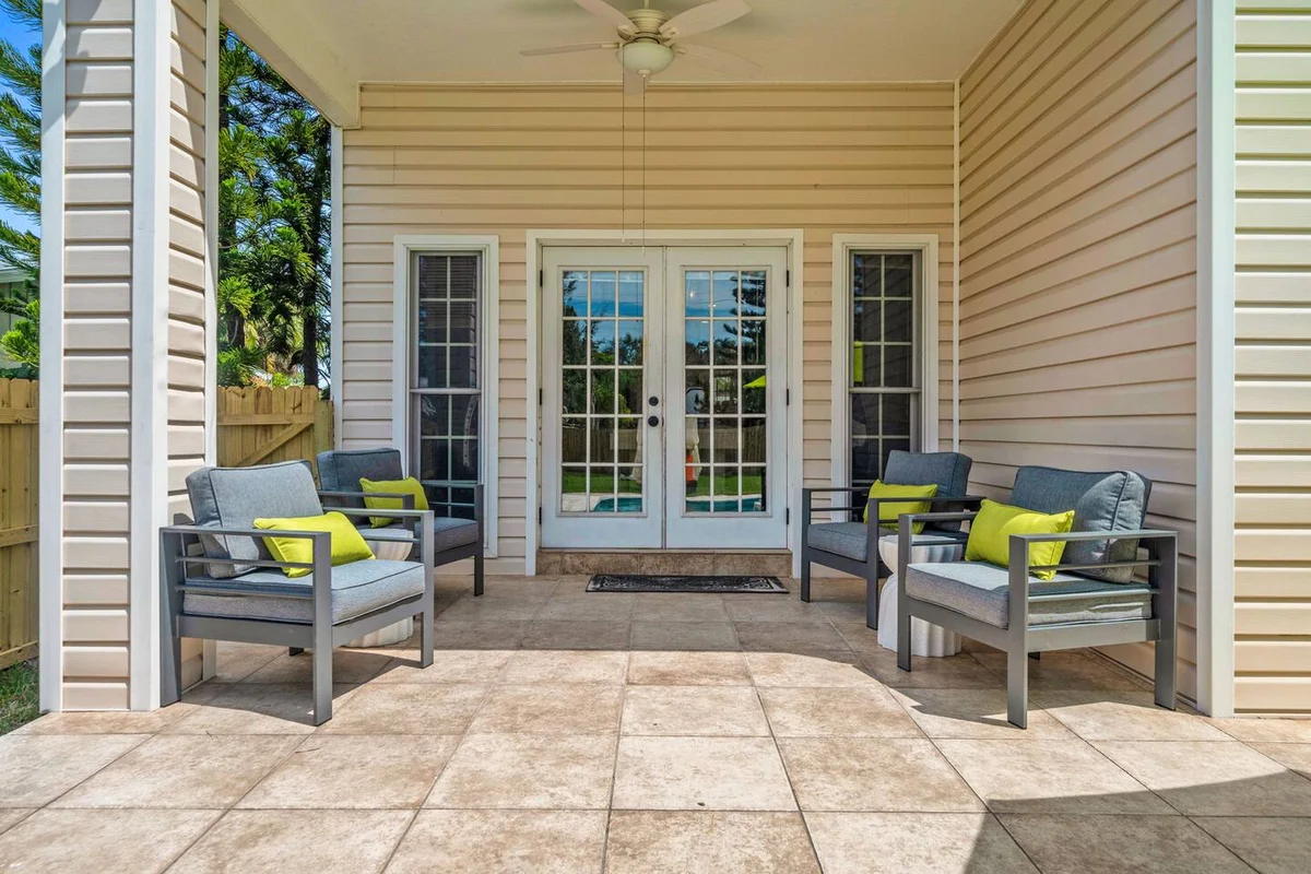 Sleeps21 7BR Beach Estate: Pool, Slide, Golf Sim #132