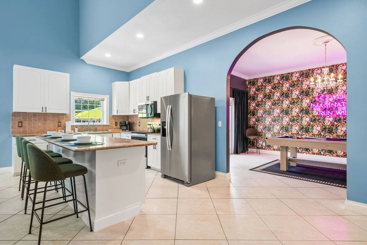 Sleeps21 7BR Beach Estate: Pool, Slide, Golf Sim #125