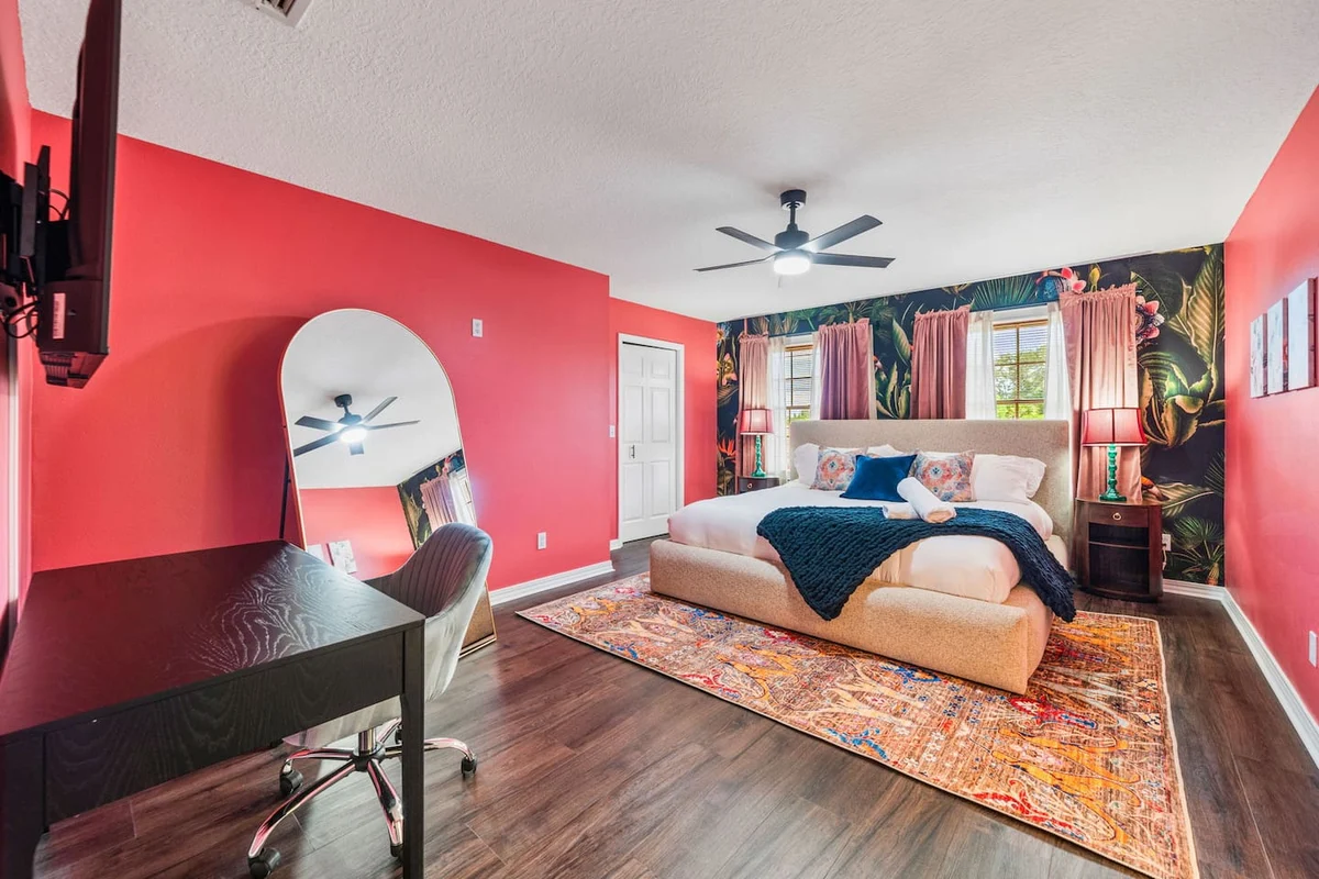 Sleeps21 7BR Beach Estate: Pool, Slide, Golf Sim #209