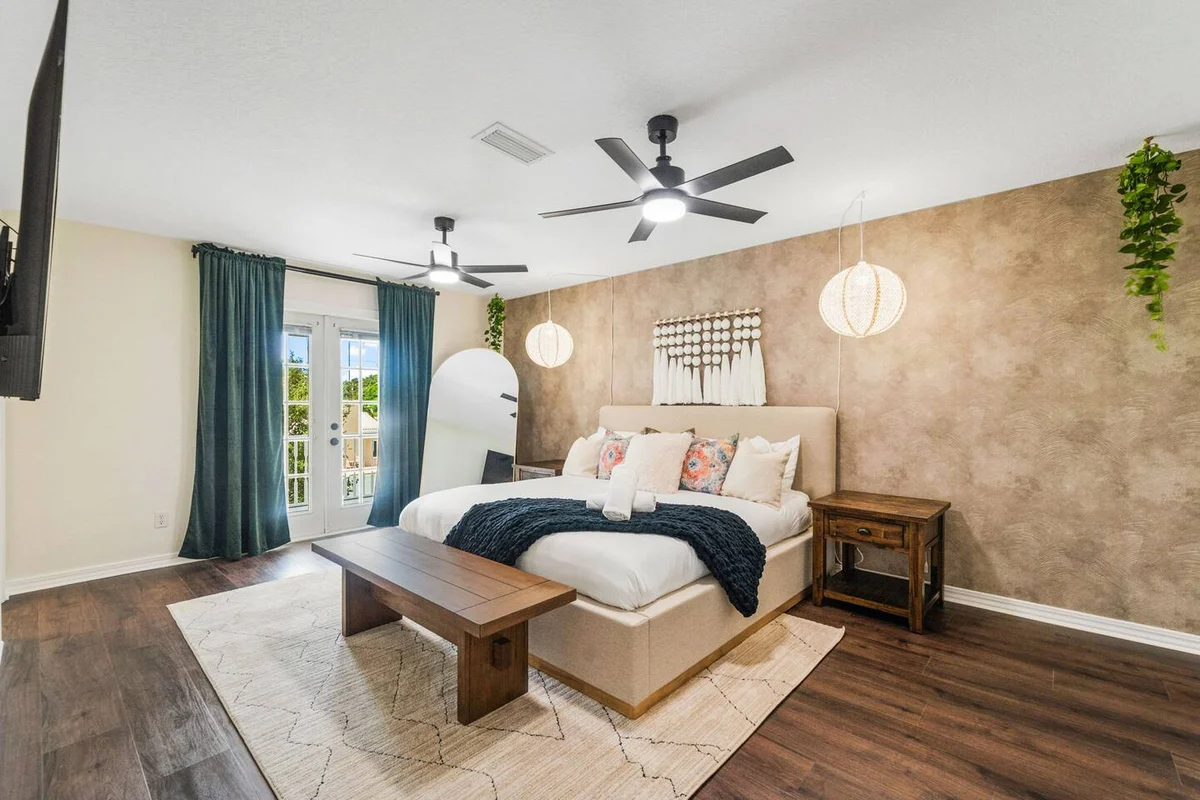 Sleeps21 7BR Beach Estate: Pool, Slide, Golf Sim #175