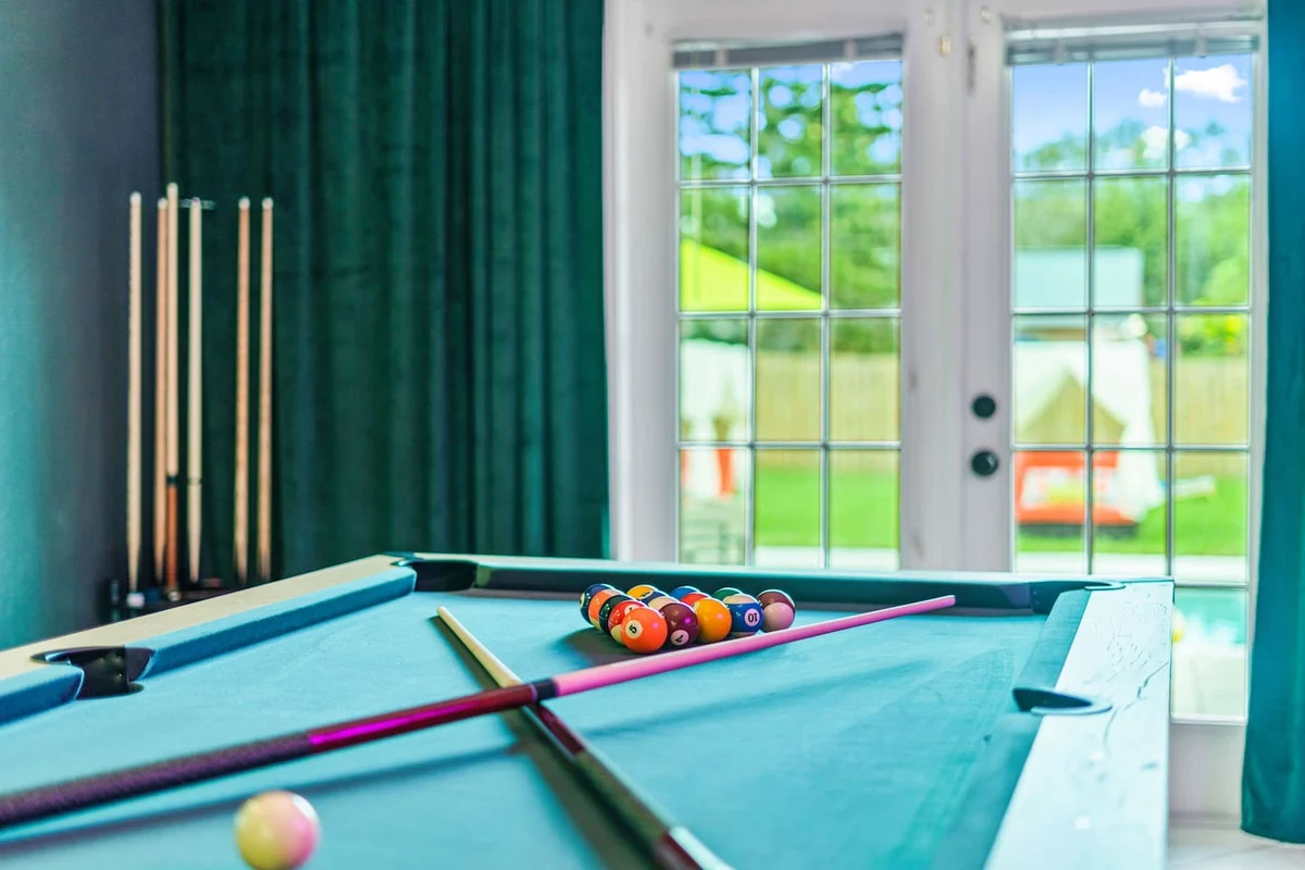 Sleeps21 7BR Beach Estate: Pool, Slide, Golf Sim #148