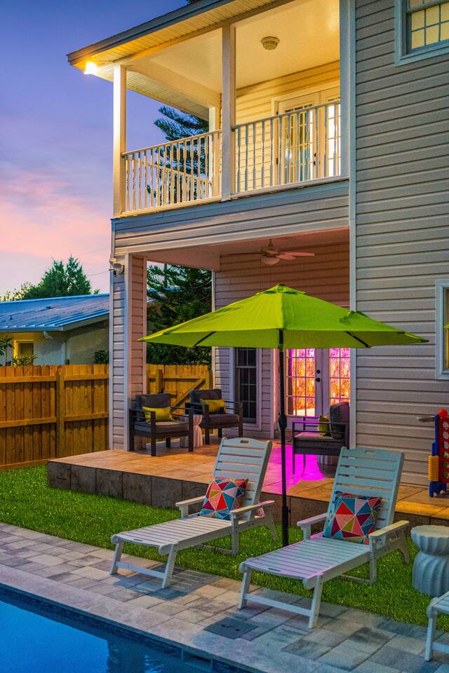 Sleeps21 7BR Beach Estate: Pool, Slide, Golf Sim #159