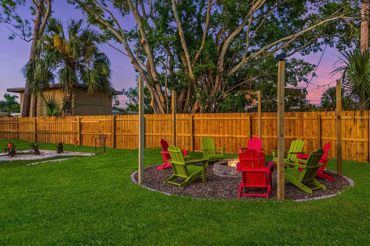 Sleeps21 7BR Beach Estate: Pool, Slide, Golf Sim #173