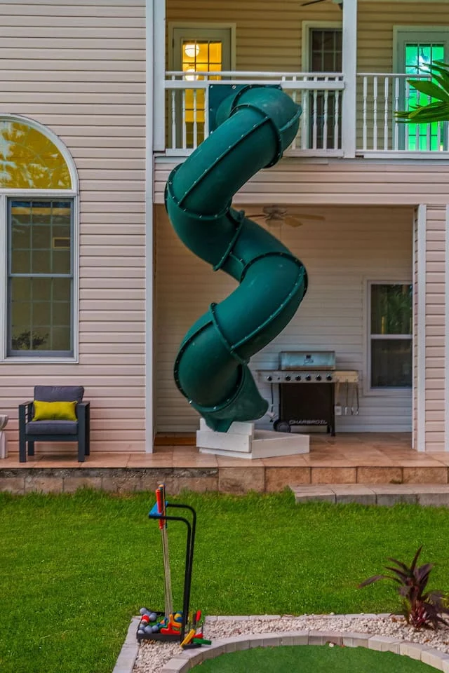 Sleeps21 7BR Beach Estate: Pool, Slide, Golf Sim #223