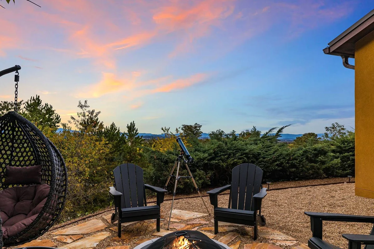 360Mtn Views, OutdoorTheatre, Hottub, Sauna, GmRm #82